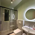 Compact Chic Design