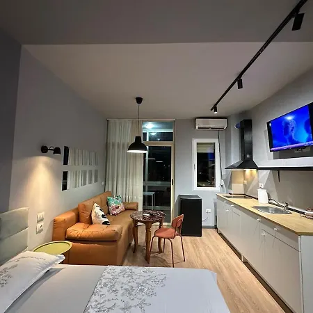 Διαμέρισμα Compact Chic Design Τίρανα