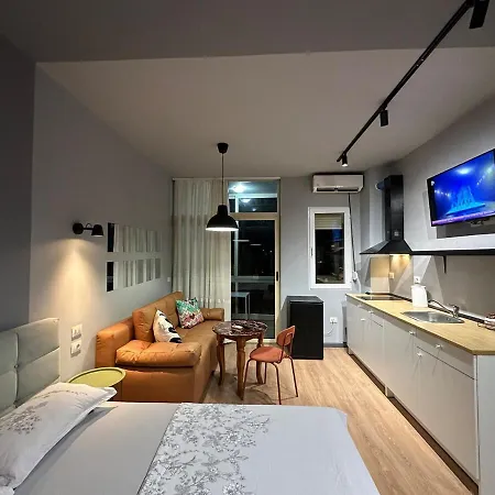 Compact Chic Design Διαμέρισμα
