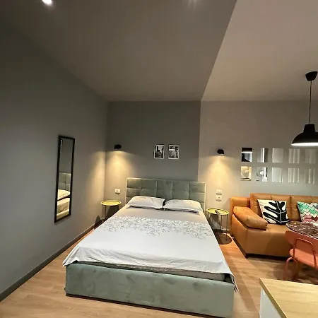 Compact Chic Design Apartment