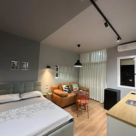 Compact Chic Design Apartment *