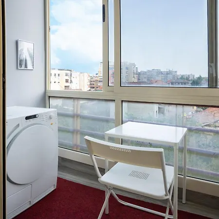 아파트 Compact Chic Design